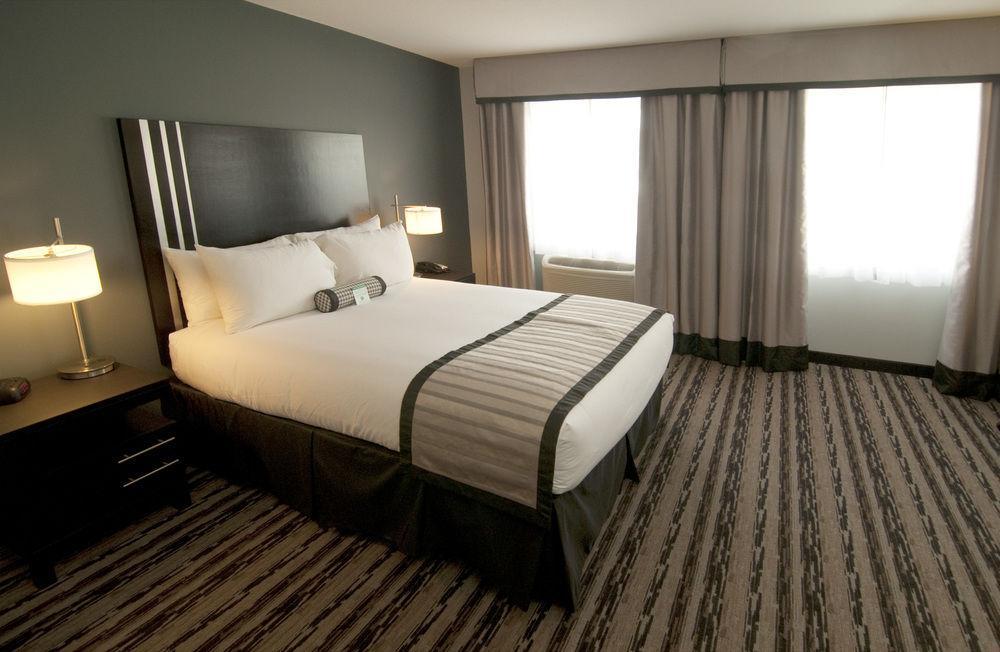 The View Hotel Fort St. James Extérieur photo